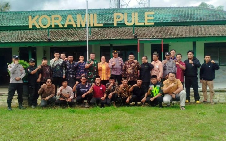 Foto bersama rakor Forkopimcam Pule