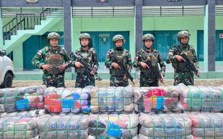 Satgas Yonarmed 12 Kostrad gagalkan penyeludupan 21 ball press, Kamis (12/3)