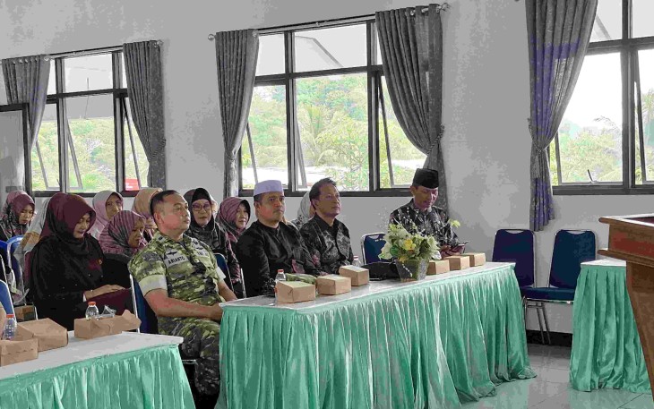 Halalbihalal bersama guru SMP N 1 Punung