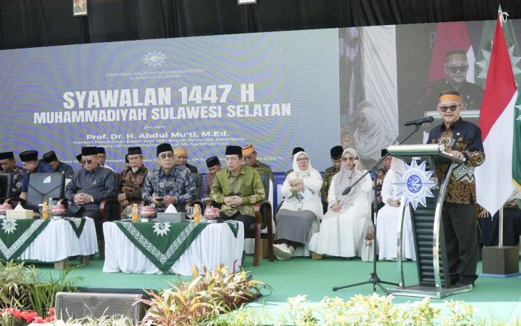 Sekertaris Umum PP Muhammadiyah Abdul Mu'ti saat menyampaikan sambutannya di Makassar 