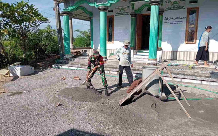 Renovasi mushola wilayah desa binaan