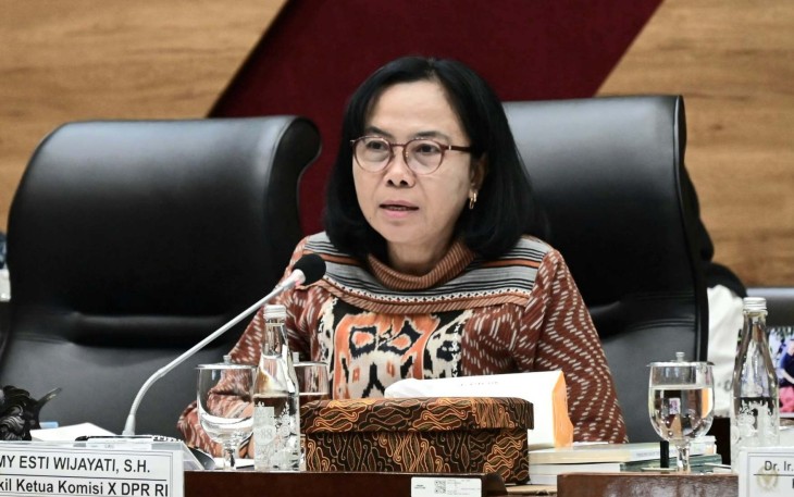 Wakil Ketua Komisi X DPR RI MY Esti Wijayanti