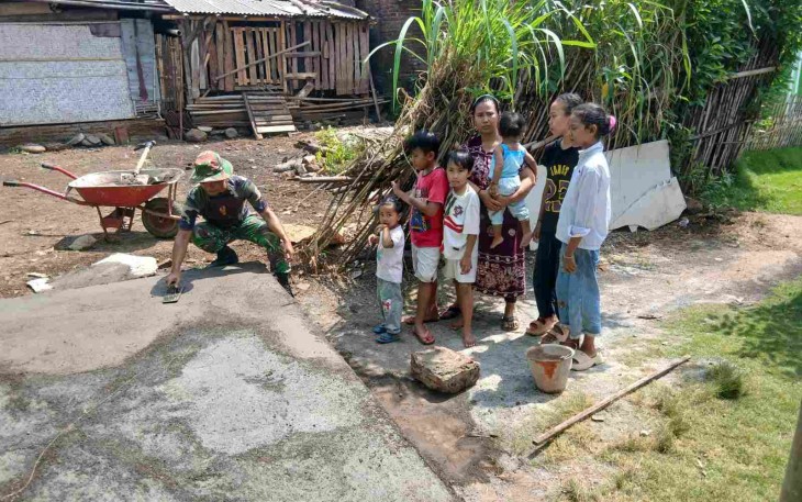 Antusias warga lokasi TMMD
