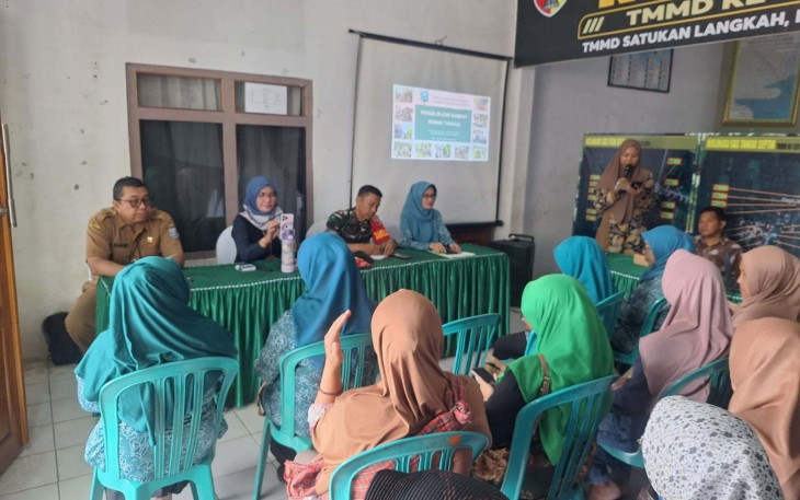 Sosialisasi Penanganan Sampah Rumah Tangga
