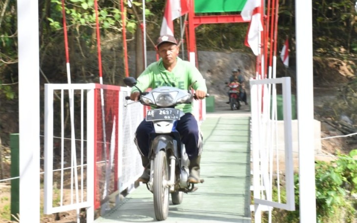 Jembatan perintis Garuda di Ponorogo