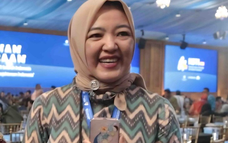Guru Besar UMP Prof Dr Sri Rahayu SE MM