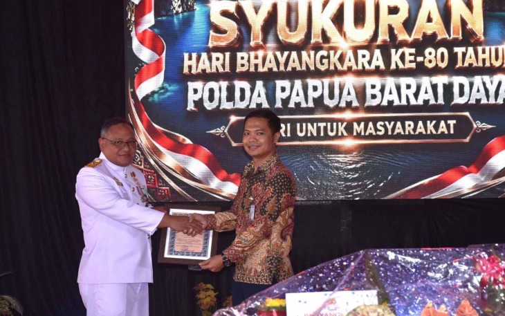 Wadan Kodaeral XIV Laksamana Pertama TNI Tommy Herlambang