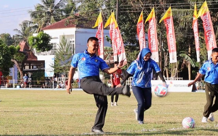 Danlanud J.B Soedirman Letkol Pnb Ali Purwoko saat kick off turnamen, Rabu (1/7)