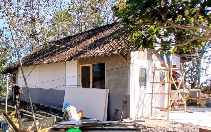Renovasi Rumah Tak Layak Huni 