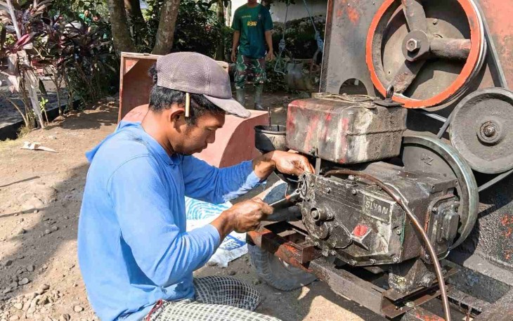 Perbaikan mesin molen