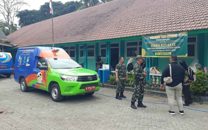 Bimbingan Perpustakaan dan Gerakan Membaca Bersama