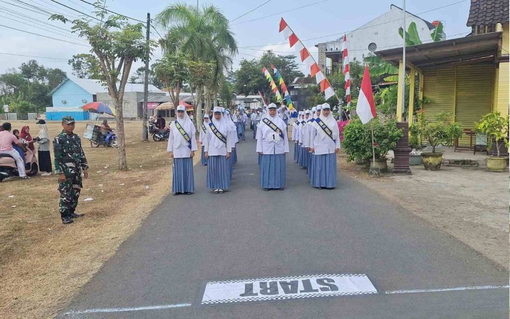 Lomba gerak jalan