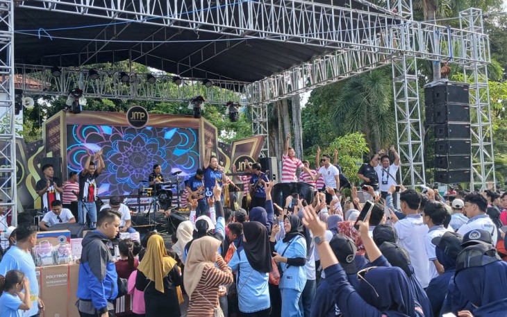 Dari Balik Jeruji ke Panggung Rakyat: Nato Band &  Musik Daul Lapas Pamekasan Guncang Ribuan Warga Pamekasan