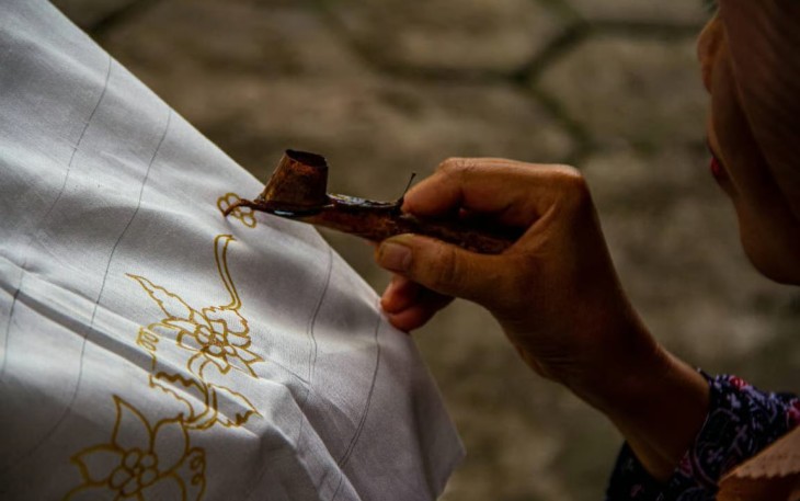 Hotel Des Indes Menteng Ajak Tamu Mengenal Budaya Indonesia Lewat Lokakarya Membatik