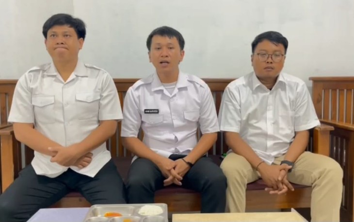 Kepala SPPG Sindang Sari, Abib Saputra memberikan klarifikasi, Selasa (13/1)