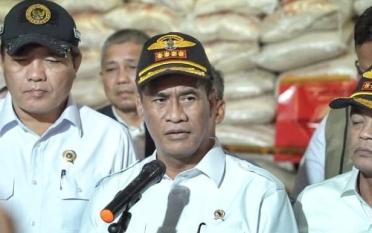 Wakil Gubernur Kepri, Nyanyang Haris Pratamura mendampingi Menteri Pertanian (Mentan) Andi Amran Sulaiman melakukan serangkaian kegiatan di Tanjungbalai Karimun, Kepri, Senin (19/1/2026)