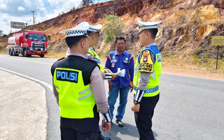 Sat Lantas Polres Bintan Ajak Pengendara Patuhi Aturan Lalu Lintas