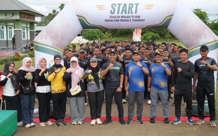 Bea Cukai Lhokseumawe Ikut Jalan Sehat dan Bakti Sosial