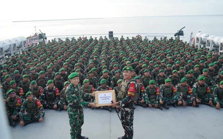 Kasdam XIV/Hsn Lepas Prajurit Petarung Hasanuddin, Satgas Yonif 726/TML Siap Ditempa Menuju Misi Perbatasan RI–PNG