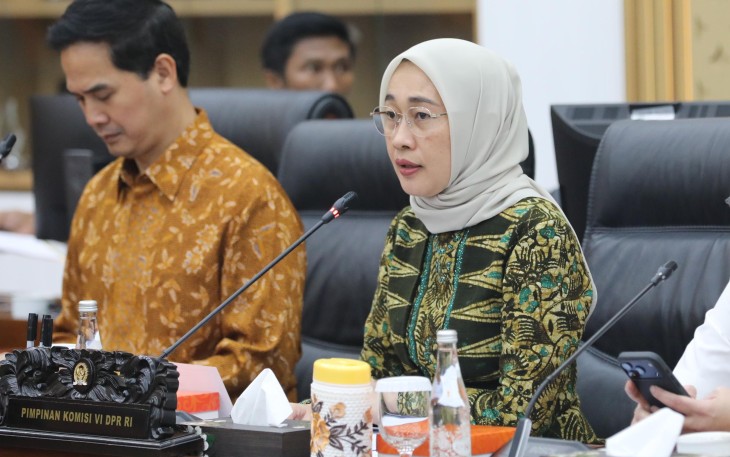 Ketua Komisi VI DPR RI Anggia Erma Rini saat Rapat Dengar Pendapat (RDP) Komisi VI DPR RI bersama Direktur Utama PT Telkom Indonesia (Persero) Tbk beserta jajaran subholding-nya pada Rabu, 24 Juni 2026