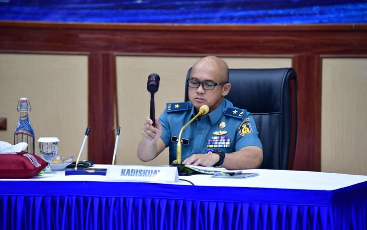 Kepala Dinas Keuangan Angkatan Laut (Kadiskual) Laksamana Pertama TNI Azil Sadagori Achmad bertempat di Gedung Serbaguna (GSG) Denma Mabesal, Jakarta