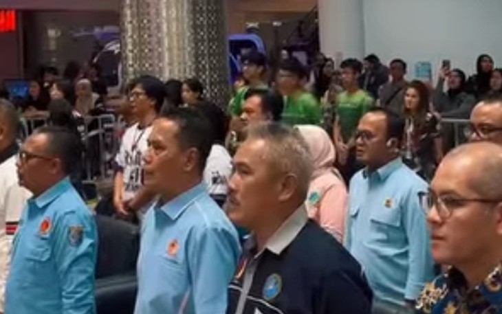 Ketua Umum KONI Kota Depok, Herry Suprianto, bersama jajaran pengurus menghadiri Kejuaraan Nasional (Kejurnas) Inline Freestyle Royal Clash 2026 yang digelar di Mall Pesona Square, Kota Depok, pada 3–5 Juli 2026