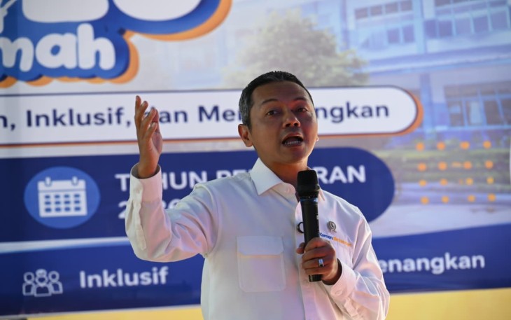 Wakil Menteri Pendidikan Dasar dan Menengah (Wamendikdasmen) Fajar Riza Ul Haq, meninjau langsung perubahan itu saat menghadiri penutupan MPLS Ramah di SMP Negeri 15 Kendari, Sulawesi Tenggara