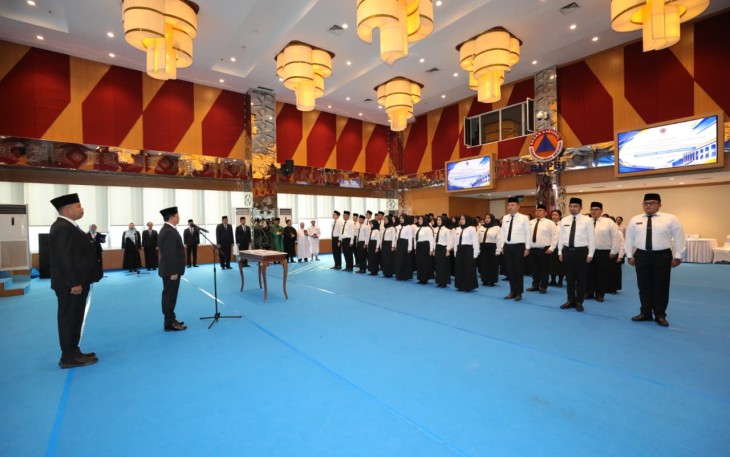 Kepala Badan Nasional Penanggulangan Bencana Letjen  TNI Dr Suharyanto S. Sos M.M melantik 92 orang Calon Pegawai Negeri Sipil (CPNS) di lingkungan BNPB, Rabu (23/7)