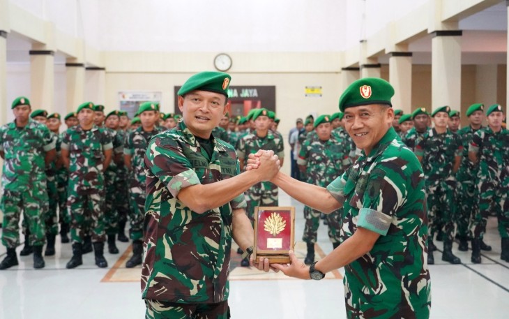 Kepala Staf Korem (Kasrem) 081/DSJ, Letkol Inf Meina Helmi mendapat penugasan baru sebagai Wakil Asisten Perencanaan di Kodam XXIV/Mandala Trikora