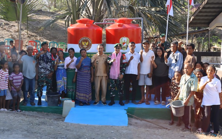 Yonarmed 12 Kostrad Revitalisasi Sumur Bor, Bantu Penuhi Kebutuhan Air Warga Perbatasan