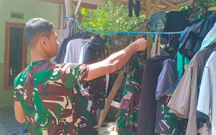 Prada Tri Dani persiapkan perlengkapan kembali ke satuan