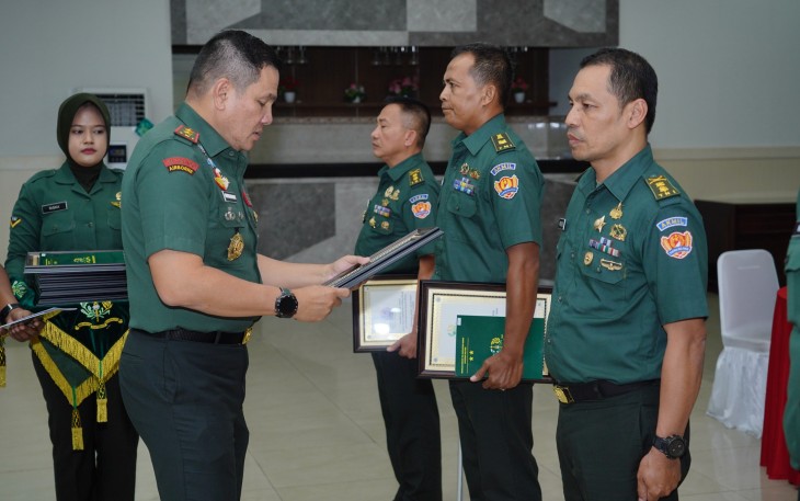Gubernur Akademi Militer Mayjen TNI Rano Tilaar 