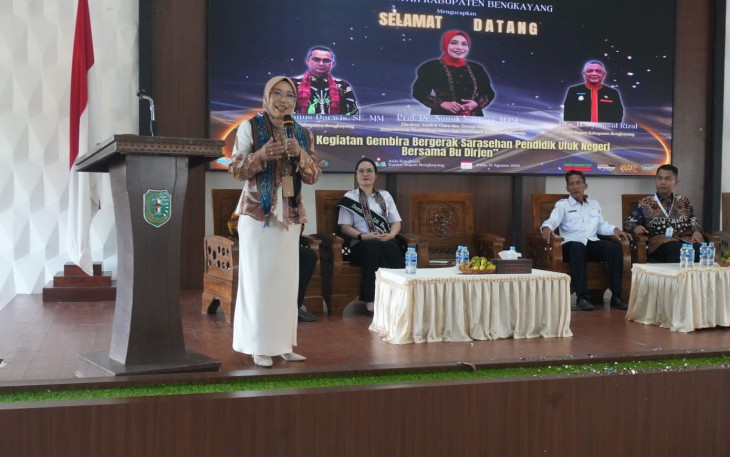 Dirjen GTK Kemendikdasmen Nunuk Suryani
