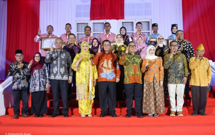 Malam Ramah Tamah HUT ke-81 RI di Kepri Berlangsung Meriah, Gubernur Ansar Tekankan Semangat Membangun Kepri