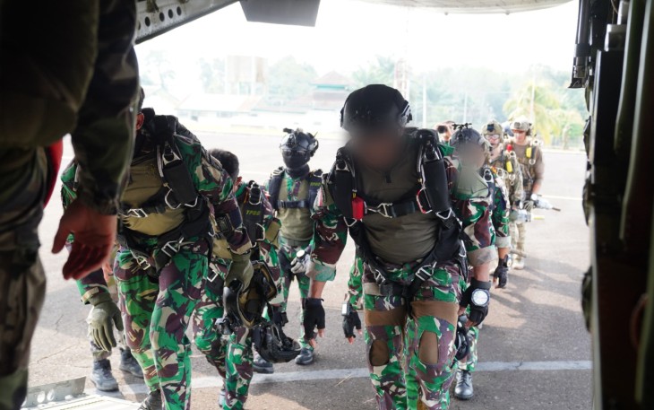 Prajurit SOF TNI dan US Army Sukses Laksanakan Infiltrasi Udara Dalam Latihan Super Garuda Shield 2026