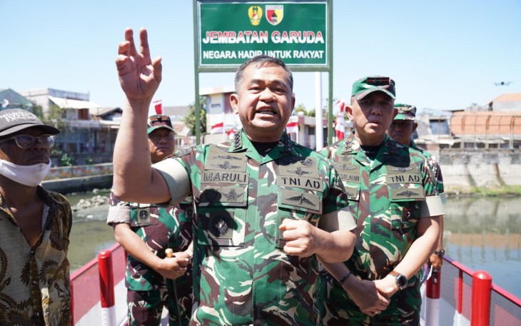 Kasad Jenderal TNI Maruli Simanjuntak, M.Sc. meninjau langsung Jembatan Gantung Garuda tersebut, Rabu (2/9/2026) 