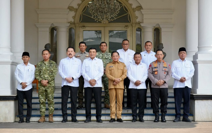 Panglima TNI Jenderal TNI Agus Subiyanto menghadiri Rapat Koordinasi Pemerintah dengan para pemegang Hak Guna Usaha (HGU) dan Perizinan Berusaha Pemanfaatan Hutan (PBPH)