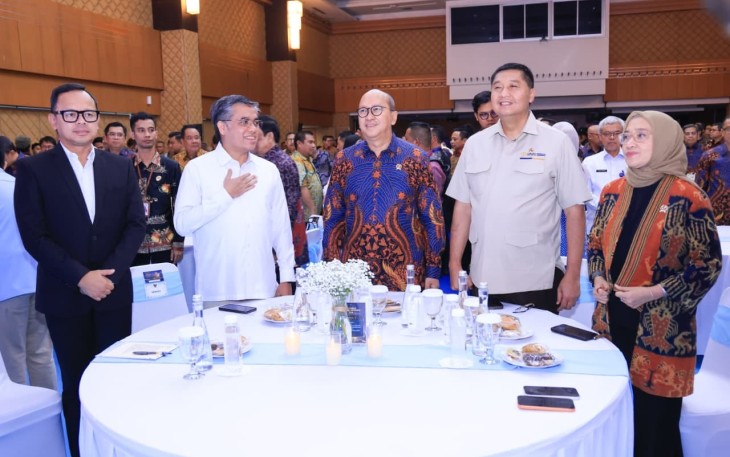 Kemnaker Raih Terbaik II Anugerah Layanan Investasi 2026