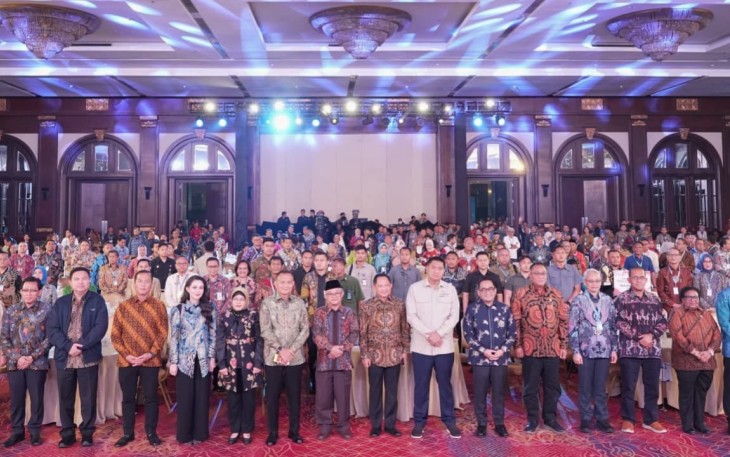 Kemendagri Berikan Apresiasi Kepada Pemda Berprestasi Regional Maluku-Nusa Tenggara