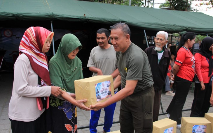 Warga Trenggalek Antusias Ikuti Baksos Kesehatan