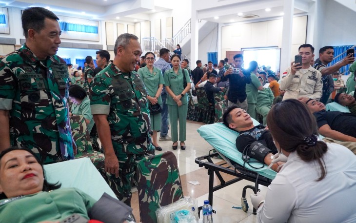 Kodam XIII/Merdeka Gelar Baksoskes Dengan Menghadirkan Layanan Kesehatan Gratis 