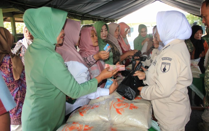 Semarak HUT ke-81 TNI, Bazar Murah Digelar di Kodim 0806/Trenggalek