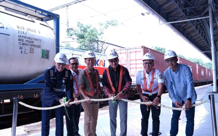 KAI Logistik Luncurkan 2 Rangkaian KA Kontainer Baru