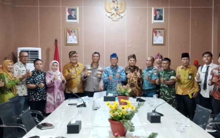 Rapat dipimpin Asisten I Setda Kota Bengkulu, Alex Periansyah, di Ruang Hidayah II Kantor Wali Kota Bengkulu, Kelurahan Bentiring, Kamis (21/5/2026) /Foto : MC 