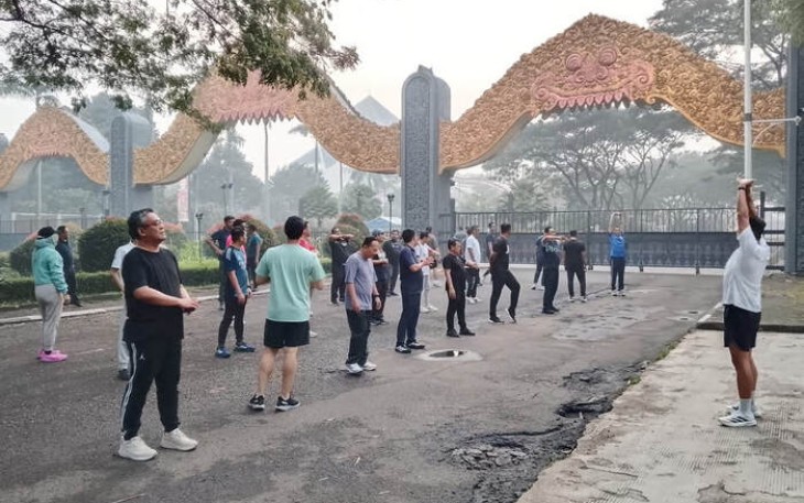 Pererat Kebersamaan, Manajemen BRI Region 6 Gelar Jogging Bersama di Kawasan TMII