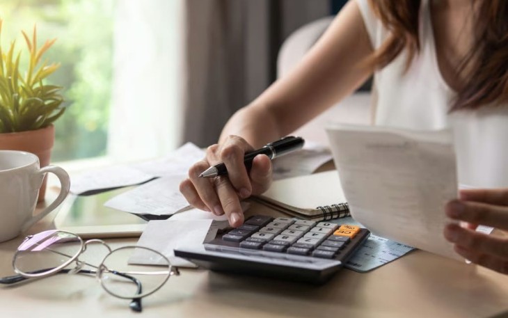 Pernah Dengar Metode Sinking Fund? Cara Menyiapkan Pengeluaran Besar Tanpa Bikin Keuangan Kaget