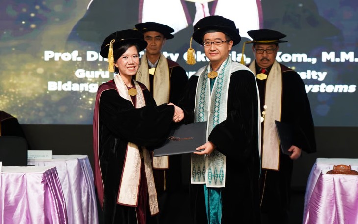 BINUS Kukuhkan Prof. Tanty, Soroti Human-AI