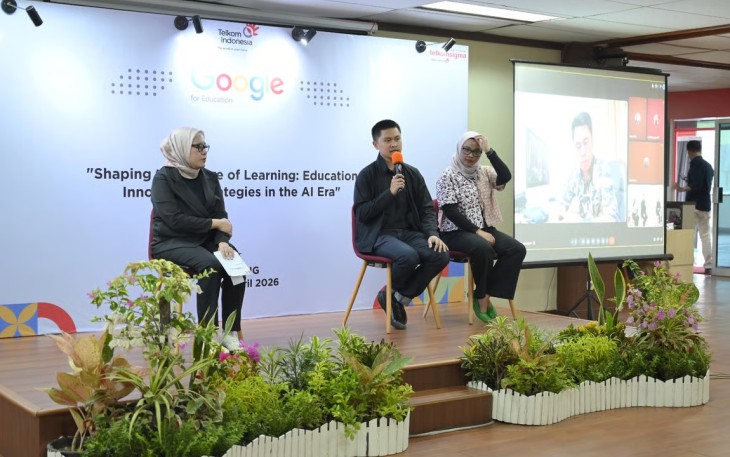 Telkom Indonesia dan Google Dorong Transformasi Pendidikan Digital di Padang melalui AI Connect Offline Series