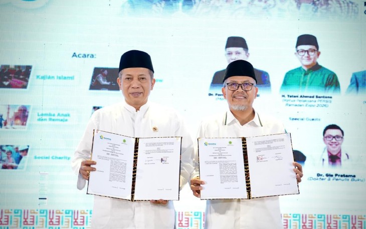 Menteri Koperasi (Menkop) Ferry Juliantono pada acara Persis Ramadan Expo 2026, di Kota Bandung, Jawa Barat, Jumat (6/3)