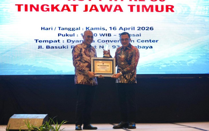 PWI Jatim Anugerahi Said Abdullah Tokoh Penjaga Fiskal Pro Rakyat